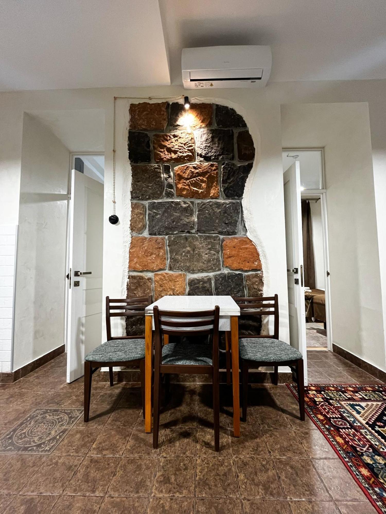Apartments Pushkin Street Ереван Екстериор снимка